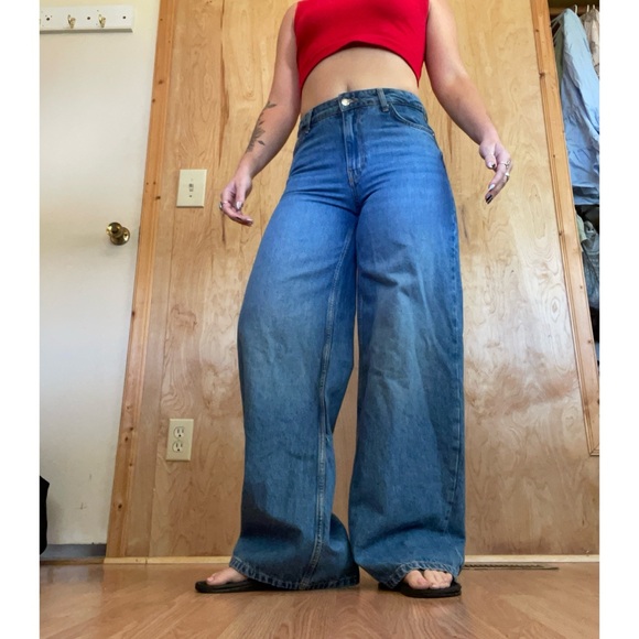 Zara Blue Flare Jeans - Picture 4 of 5